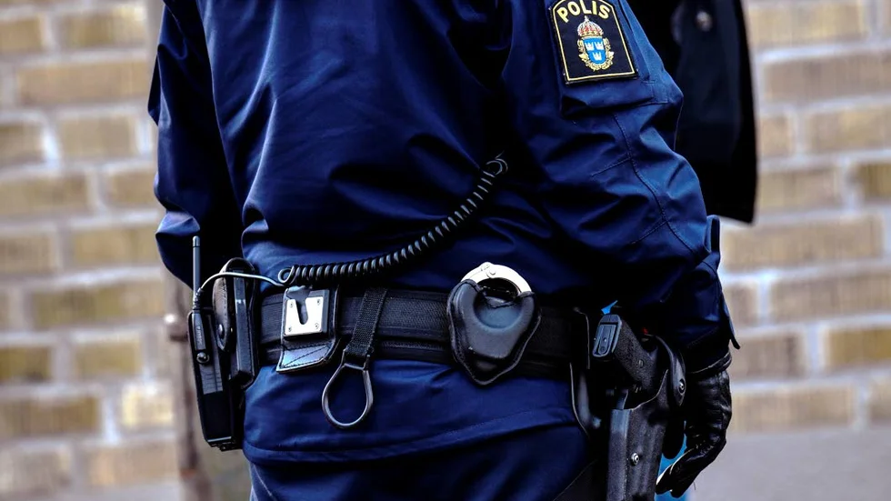 Polisen. Ska inte gå att muta.