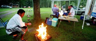 En brakmiddag med krissamtal