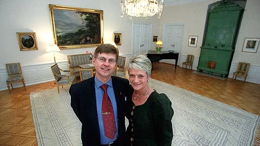Sven och Anna Lindgren, Kalmar läns nya landshövdingepar, i stora salongen. Bild: JAN CHRISTER PERSSON