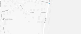 Stor 20-talsvilla på 240 kvadratmeter såld i Hållsta - priset: 3 695 000 kronor