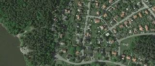 Nya ägare till 40-talshus i Abborrberget, Strängnäs - prislappen: 4 310 000 kronor