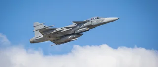 Skicka Gripenplan till Ukraina – och köp nya till Sverige