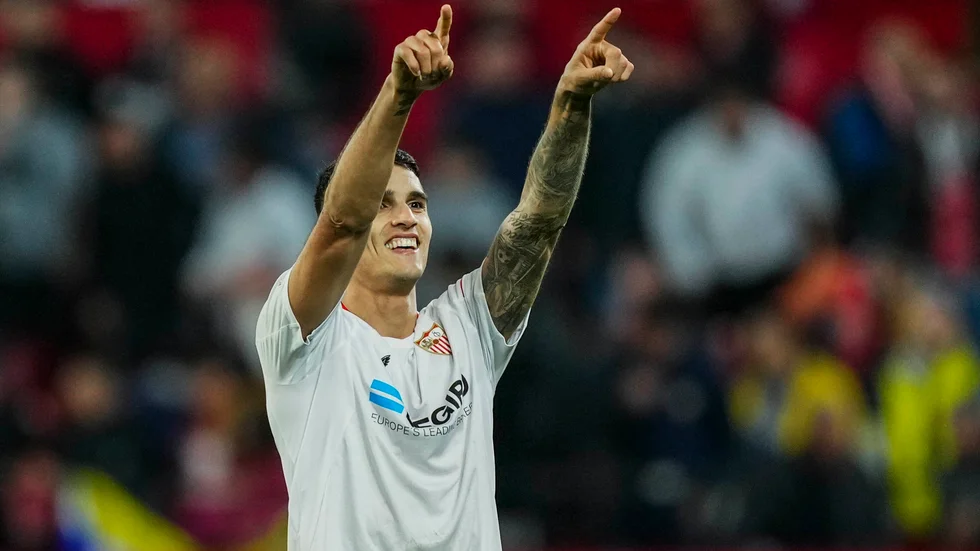 Sevillas Erik Lamela.
