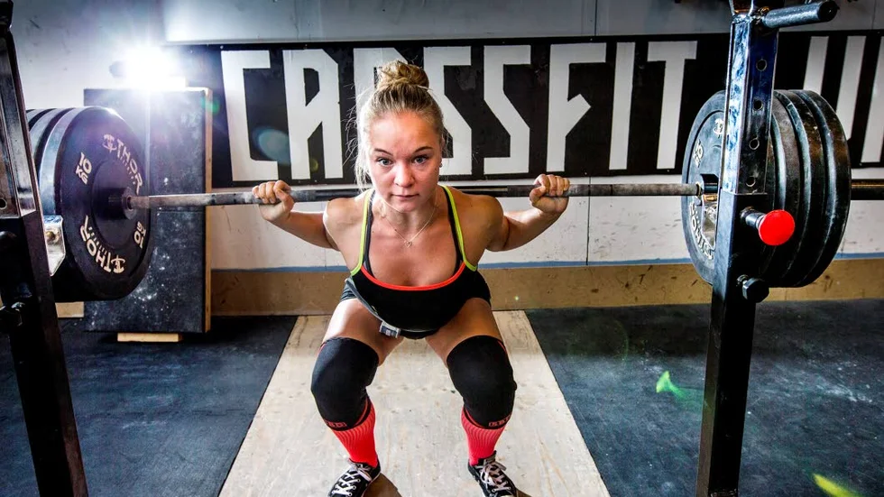 Juniorrekord. Under SM i norrköping slog Ida Lindgren nytt juniorrekord i knäböj med 130 kilo.
