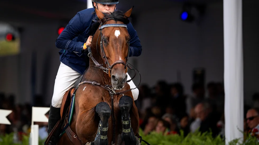 Peder Fredricson och Christian K missade SM-guldet i hoppning. Arkivbild.