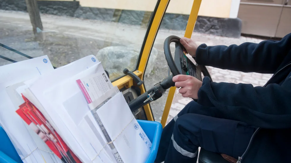 Från och med den 2 maj kommer posten inte längre att dela ut brev varje dag, något som medör att den del prenumeranter inte kommer att kunna få sin tidning varje dag. 