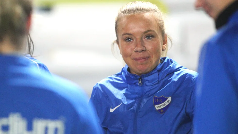 Jennie Egeriis tvingades tacka nej till förra helgens träningsmatch. Men i dag är hon redo när IFK Norrköping möter BP. Vi sänder matchen på sajten.