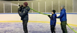Efter klartecknet - snart är uterinken färdigspolad