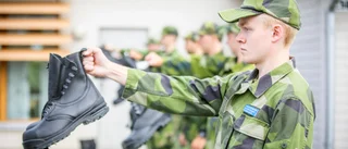Regeringen förtjänar en känga från Försvaret
