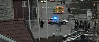 Knivhögg systerns klasskompis – döms till fängelse