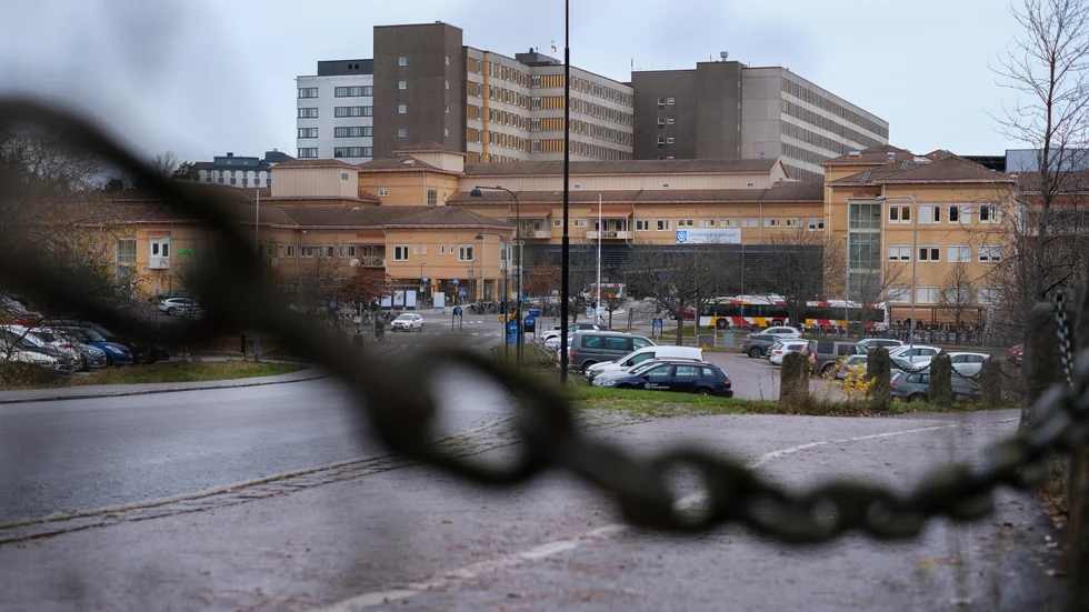 Trycket är för närvarande hårt på personalen på Universitetssjukhuset. Under veckan ställs planerade operationer in. 