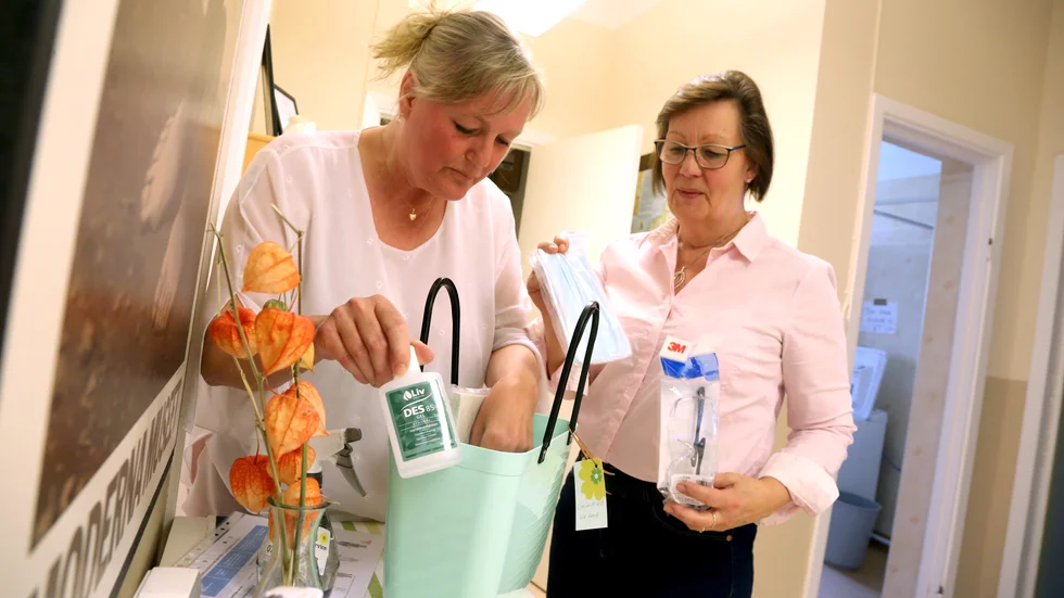 Primula hemtjänst & städservice får fint betyg av sina brukare. Företaget drivs av Anette Andersson, till höger.