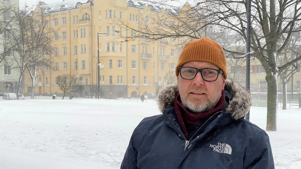 Snön ligger vit i Helsingfors, den stad där Richard Wårdemark från Hemse bott med familjen sedan 2018. Det är arbetet inom Scania-koncernen som fört honom ut i världen.