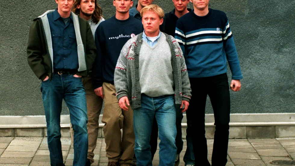 Varanteatern (Anders Andersson, Petter Bragée, Fredrik Ljungberg, Jonas Sykfont, Magnus Thomson, Olof Wallberg, David Wiberg och Fredrik Åkerman) har startat en insamlingskampanj för att kunna göra en ny säsong av "Varan-tv". Arkivbild.