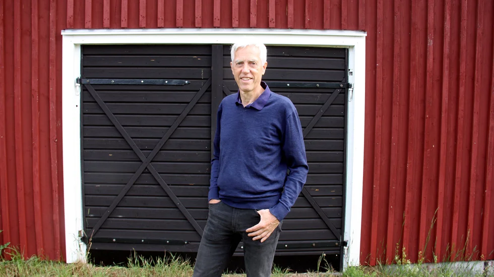Mats Flodin (M) flaggar för att även de befintliga skolorna behöver byggas ut, utöver byggena i investeringsplanen.