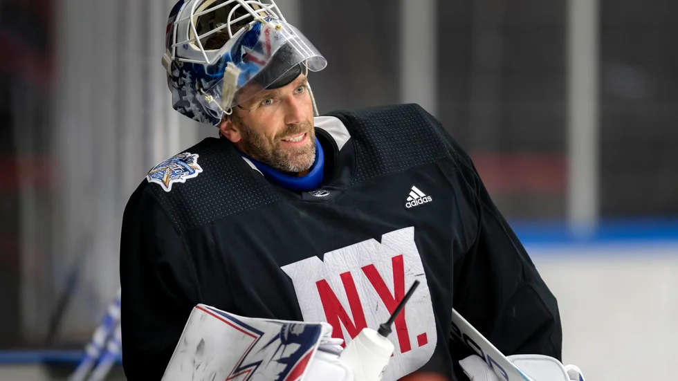 Henrik Lundqvist är inte aktuell för Frölunda enligt tvillingbrodern Joel Lundqvist. Arkivbild