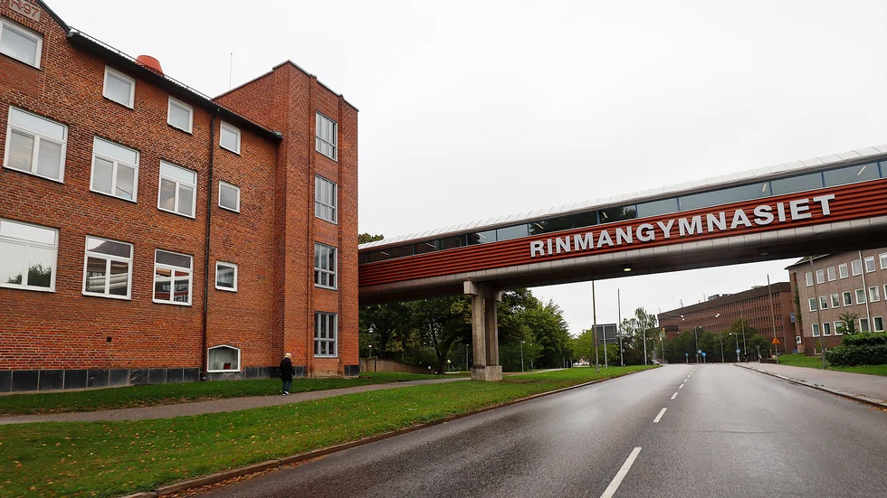 Distansundervisningen på Eskilstunas kommunala gymnasieskolor ska utökas från och med den 30 november.