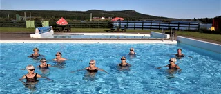 Här gympar Överkalixgänget loss