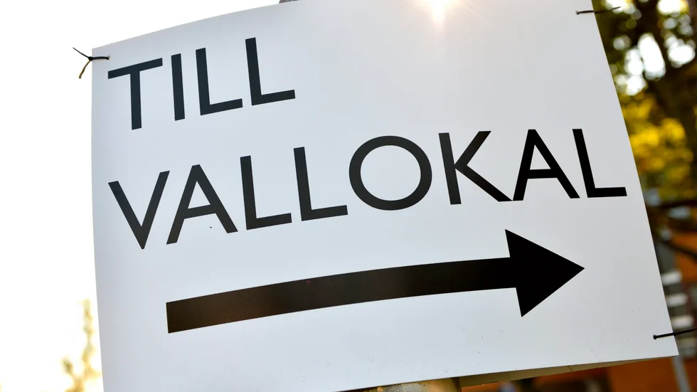 Gå till vallokalen, är uppmaningen från signaturen Förbannad farfar.