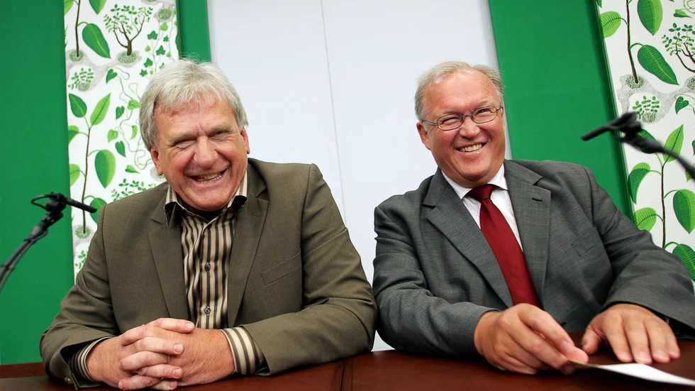 Stefan Edman (t v på bilden) var en gång i tiden miljösakkunnig hos dåvarande statsministern Göran Persson (S). Nu skriver han om klimatpolitiken i boken "Bråttom men inte kört" (Votum 2020).