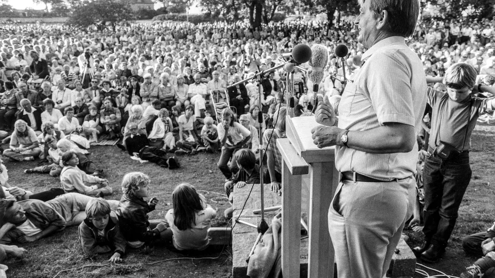 Almedalsveckan behöver reformeras, men det är en ömtålig process. Partierna på Gotland måste vara delaktiga.