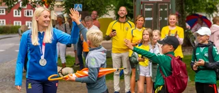 Stor publikfest i Vadstena för Stina Blackstenius