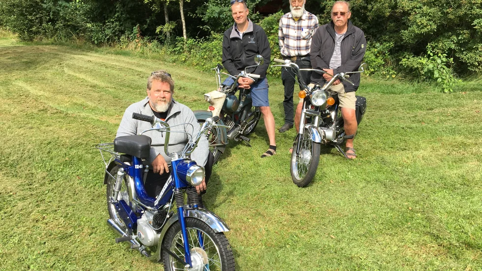 Magnus Westrin, Peter Livestål, Thorbjörn Svahn och Johnny Ebbesson är redo att kicka igång en coronasäkrad variant av evenemanget Rock´n Roll Rally i Hultsfred.