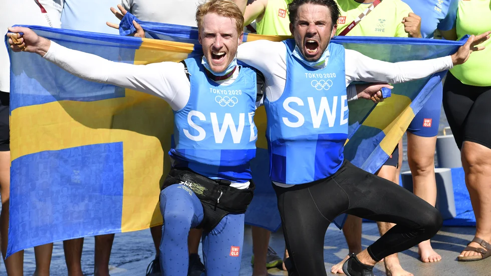Anton Dahlberg och Fredrik Bergström efter silvret.