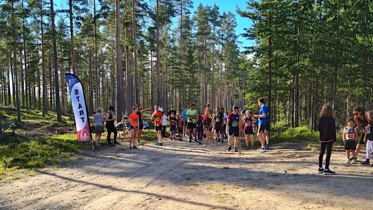 Starten i Drängsmarksterrängen. 