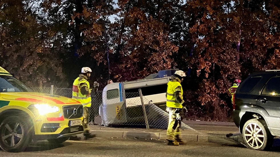 En olycka med en hästtransport påverkade under onsdagskvällen trafiken i Skiftinge i Eskilstuna.