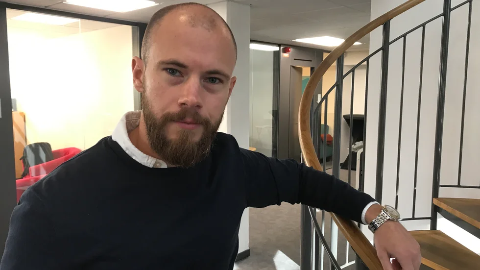 Jonas Tell följer inte med Tranås till bandyallsvenskan. Motalakillen öppnar dock upp för en fortsättning i IFK Motala i ettan.