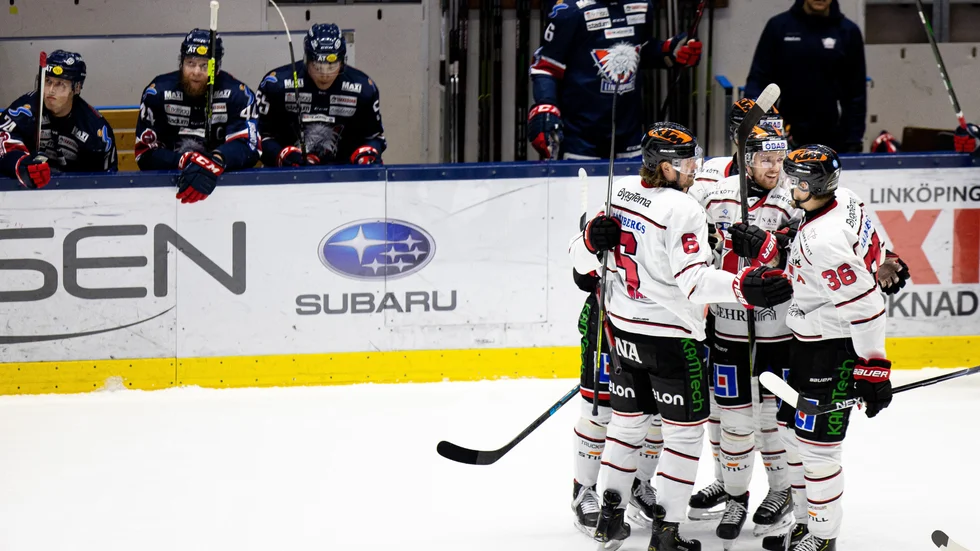 Örebrojubel. Så här såg det ut när Örebro vann mot LHC i januari. Hur går det i kväll?
