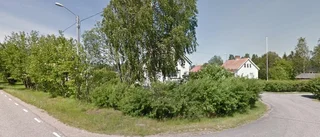 Fastigheten på Smedbacksvägen 8 i Nyborg, Kalix-Nyborg har nu sålts på nytt - stor värdeökning