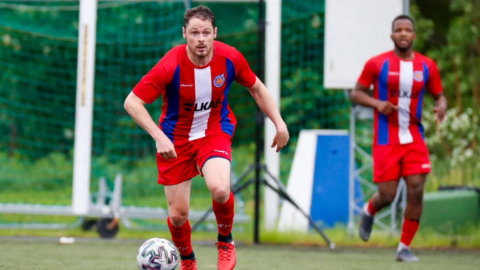 Gibson Bardsley gjorde hattrick i segern mot Norsjö.