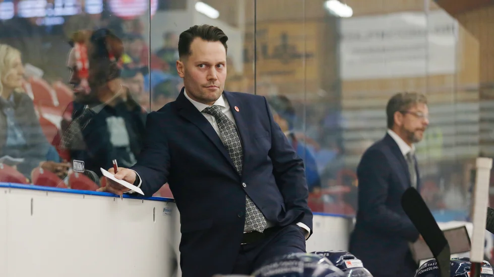 Martin Gudmundsson menar att HV71 är säsongens tuffaste bortamatch.
