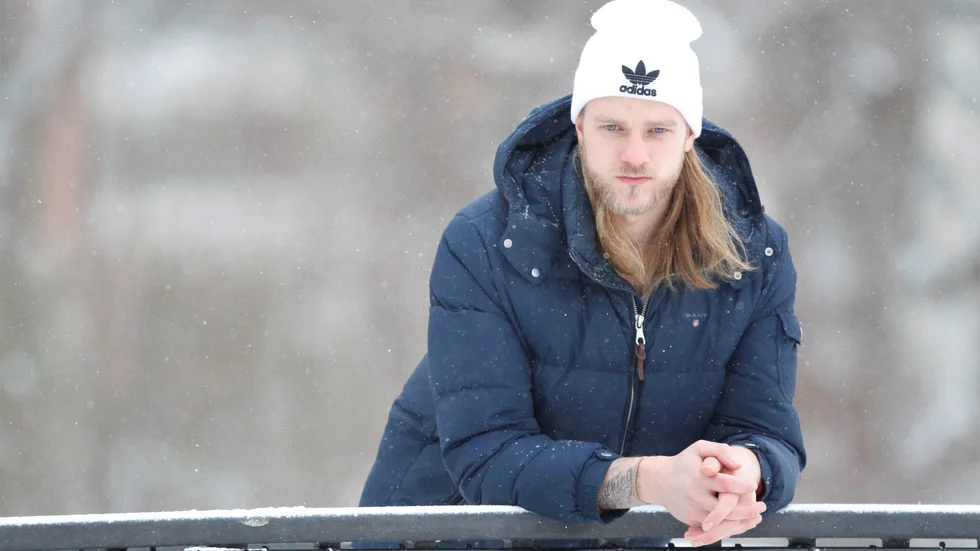 Målvakten Wiktor Åkerstedt stannar i Strängnäs IBK.