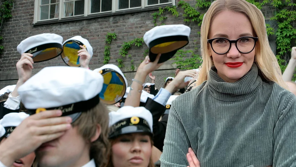 "Syftet med studenttalen är förstås gott – ett försök att peppa de unga inför det framtida vuxenlivet. Men för hur många ungdomar riskerar sådana tal leda till stress, ångest och skam?", skriver NSD-krönikören Lina Norberg Juuso.