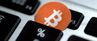 Investerade i bitcoin – lurad på 200 000