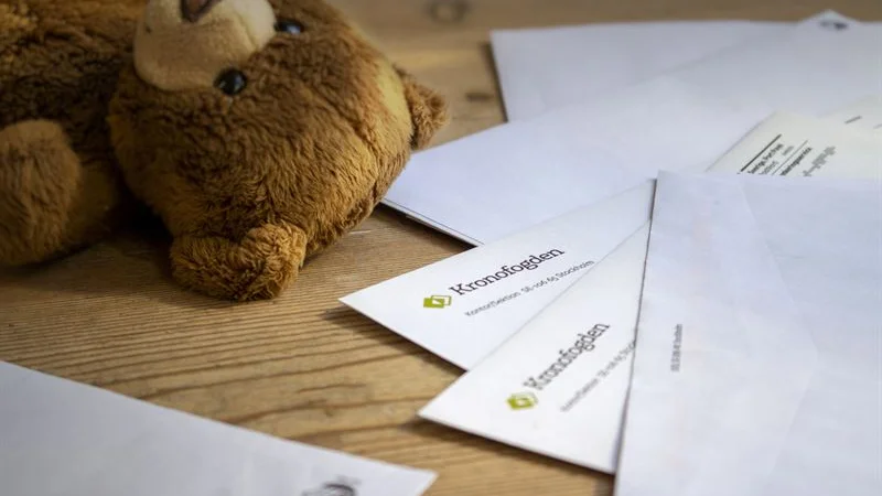 Sommaren är ofta en jobbig tid för barn som växer upp i familjer som har svårt att få pengarna att räcka till. 