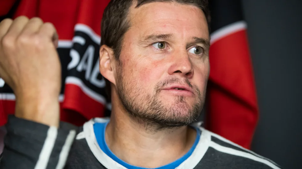 Robert Nordberg ställde inte upp på den årliga upptaktsträffen. Detta för att visa sin ståndpunkt i tvisten mellan Boden Hockey och hockeyettan.
