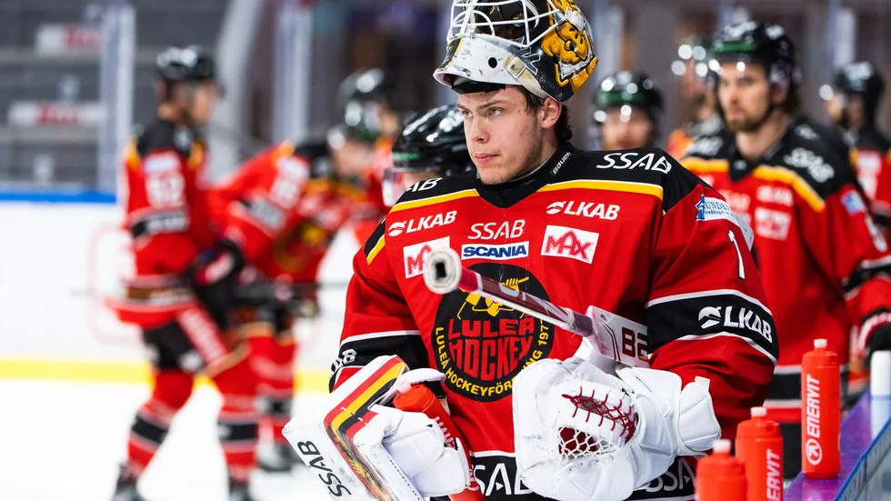 Jesper Wallstedt gjorde 24 matcher med Luleå Hockey förra säsongen, varav två i slutspelet.