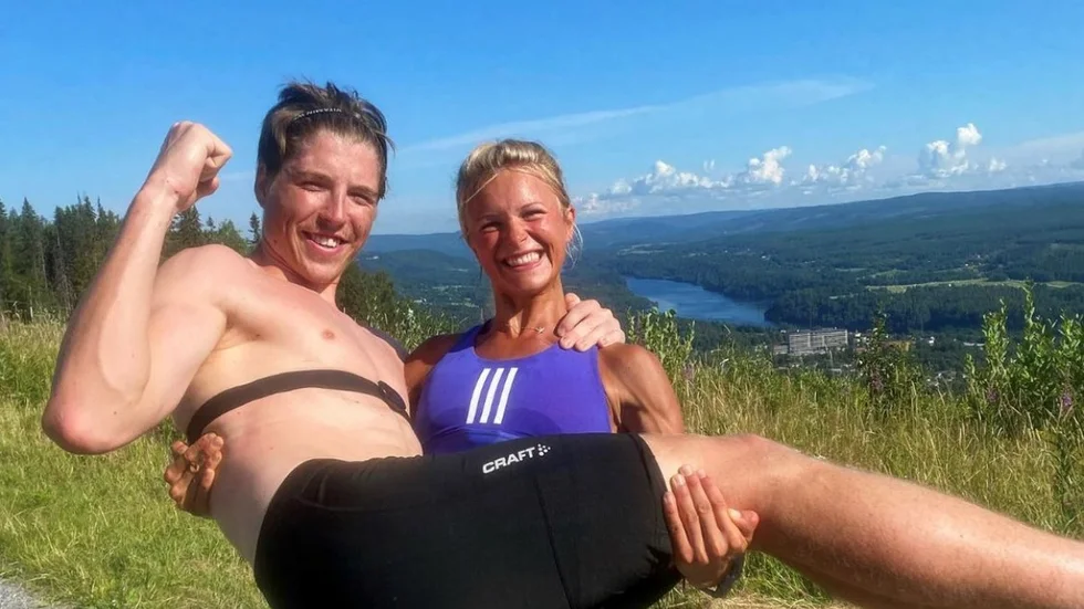 William Poromaa och Frida Karlsson firar resultaten