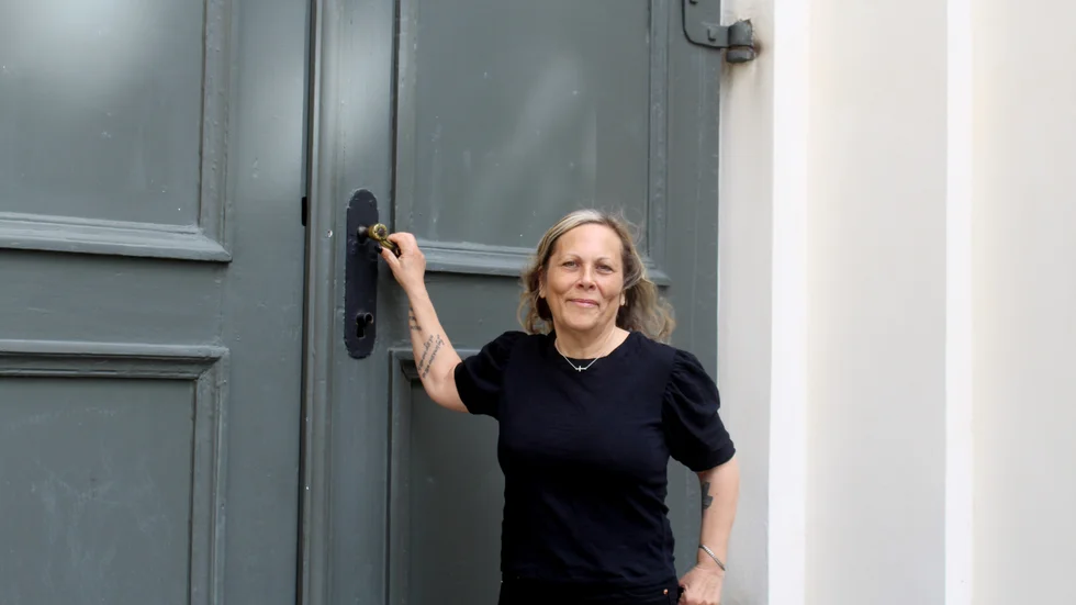Kyrkoherde Hélén Elfving är glad över att få välkomna fler till kyrkans gudstjänster. 