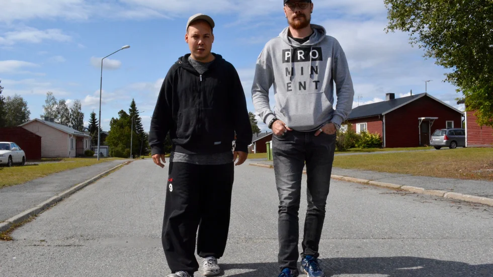 Mattias är fortfarande mör i kroppen efter det som hände. Men nu kan han och Jhonny andas ut.