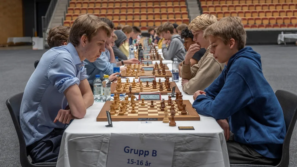 Snart öppnar landets enda schackgymnasium i Uppsala. På bilden syns deltagare under skol-SM i schack.