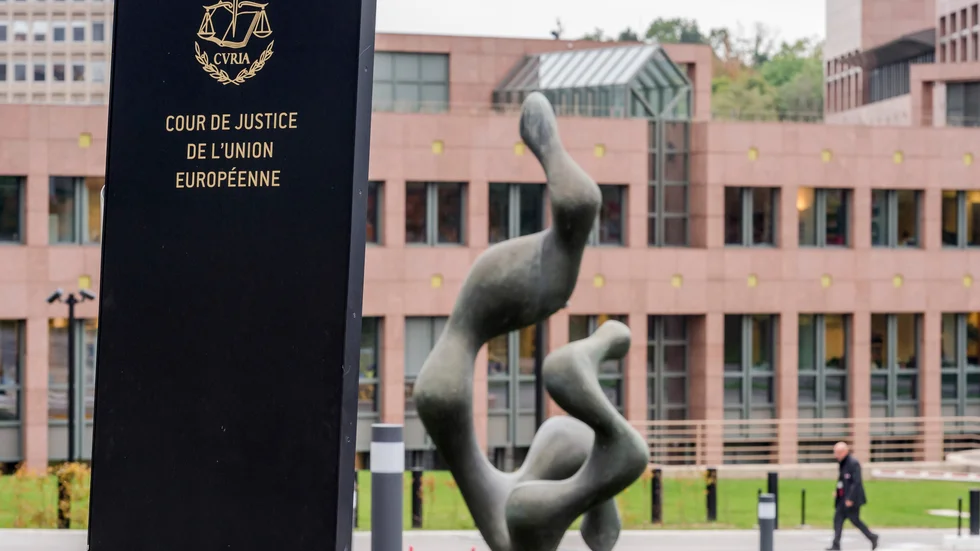 EU-domstolen i Luxemburg fördömer Ungerns lag som gör det olagligt att hjälpa asylsökande. Arkivbild.