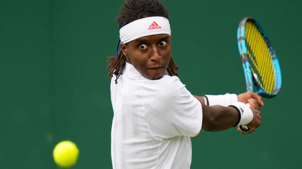 Mikael Ymer är vidare till Wimbledons andra runda.