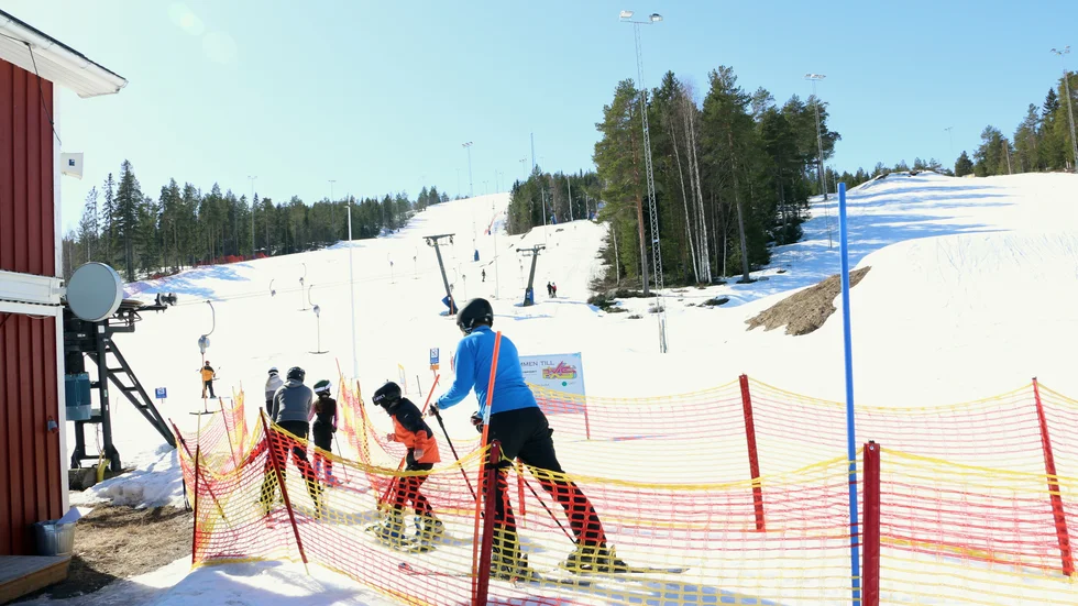  Ilskna föräldrars synpunkter gav resultat med öppethållande på Vallsberget, konstaterar signaturen "Support av Piteås framtid".