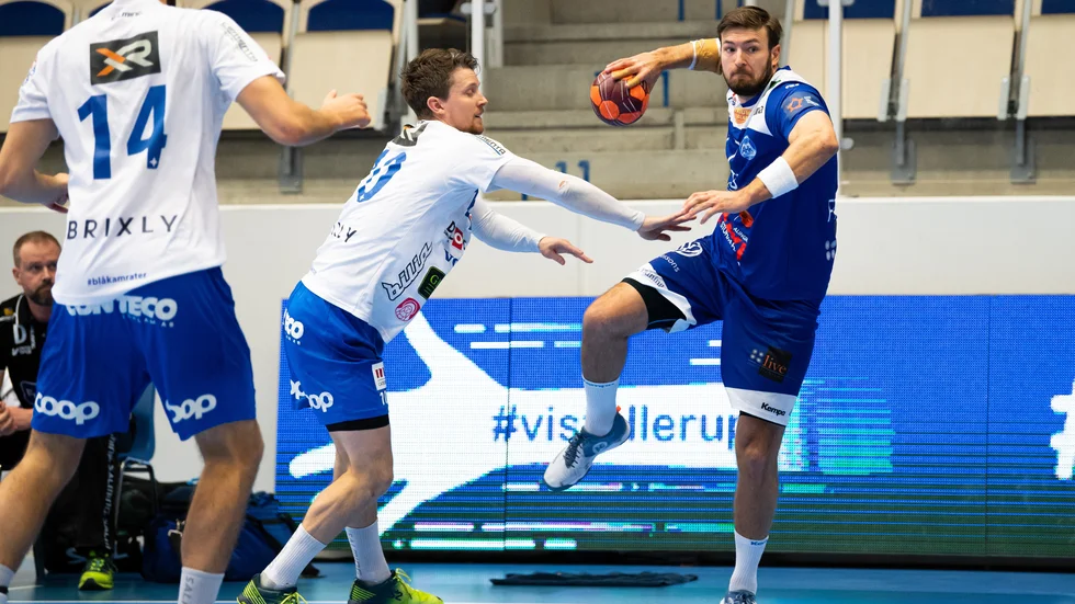 Helge Freiman laddar i kvartsfinal fyra mellan Alingsås och Skövde som spelades den 1 april.