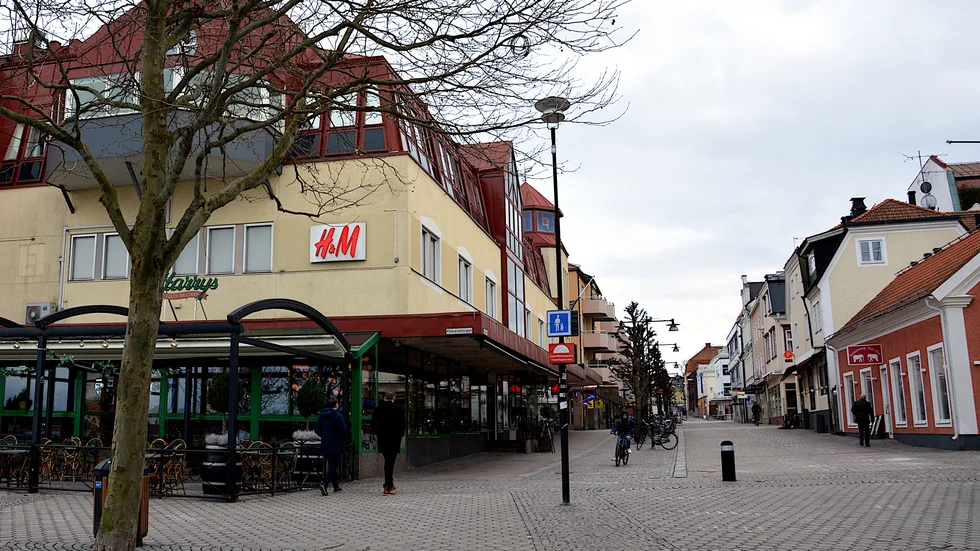 Restaurang- och besöksnäringen behöver hjälp och stöd från kommunen, skriver några representanter i ett inlägg på Facebook.